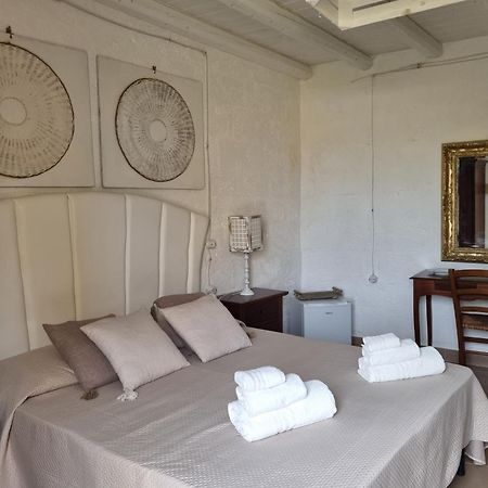 Villa Giardini Di Marzo à Felline Extérieur photo