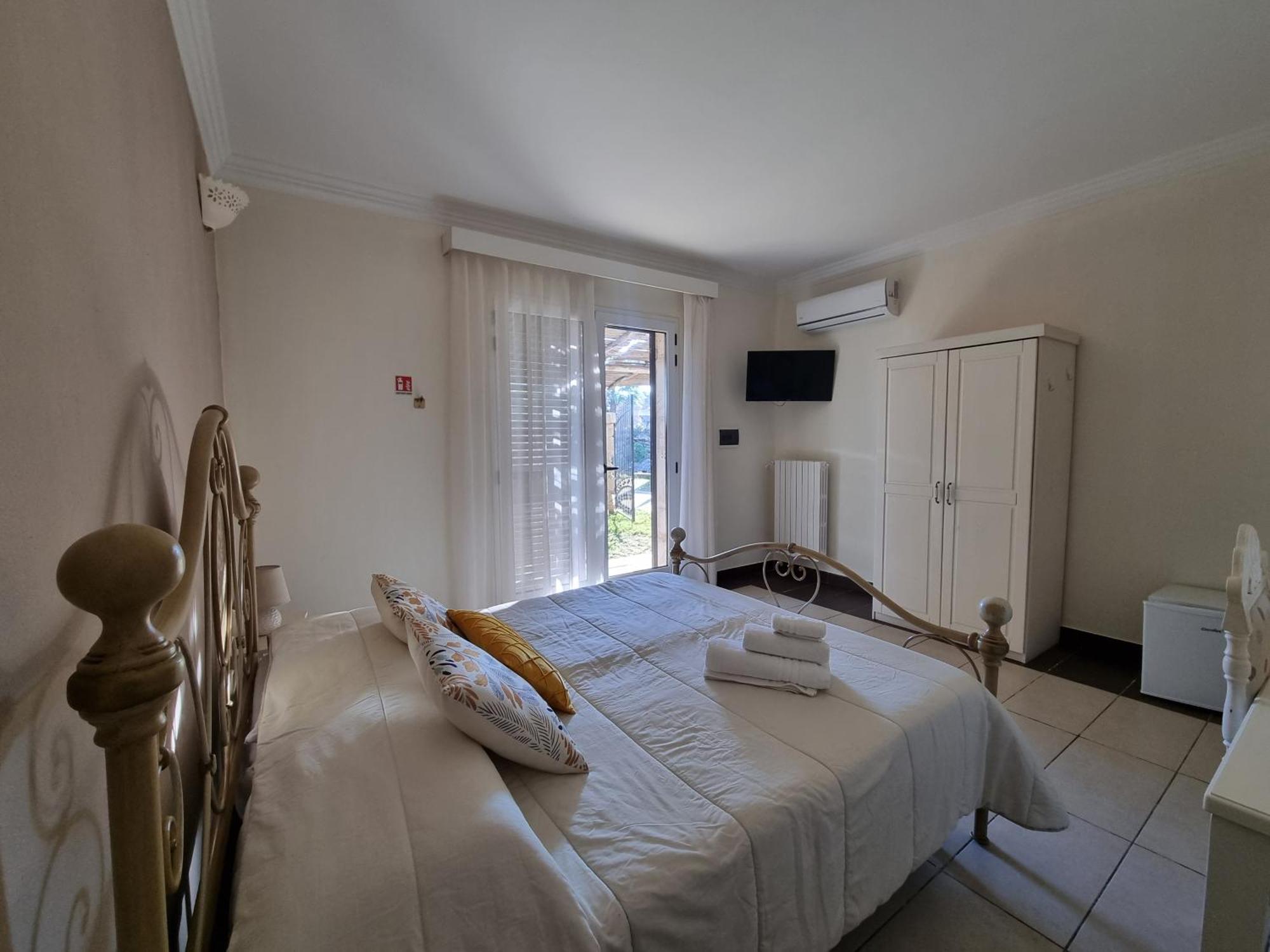 Villa Giardini Di Marzo à Felline Extérieur photo