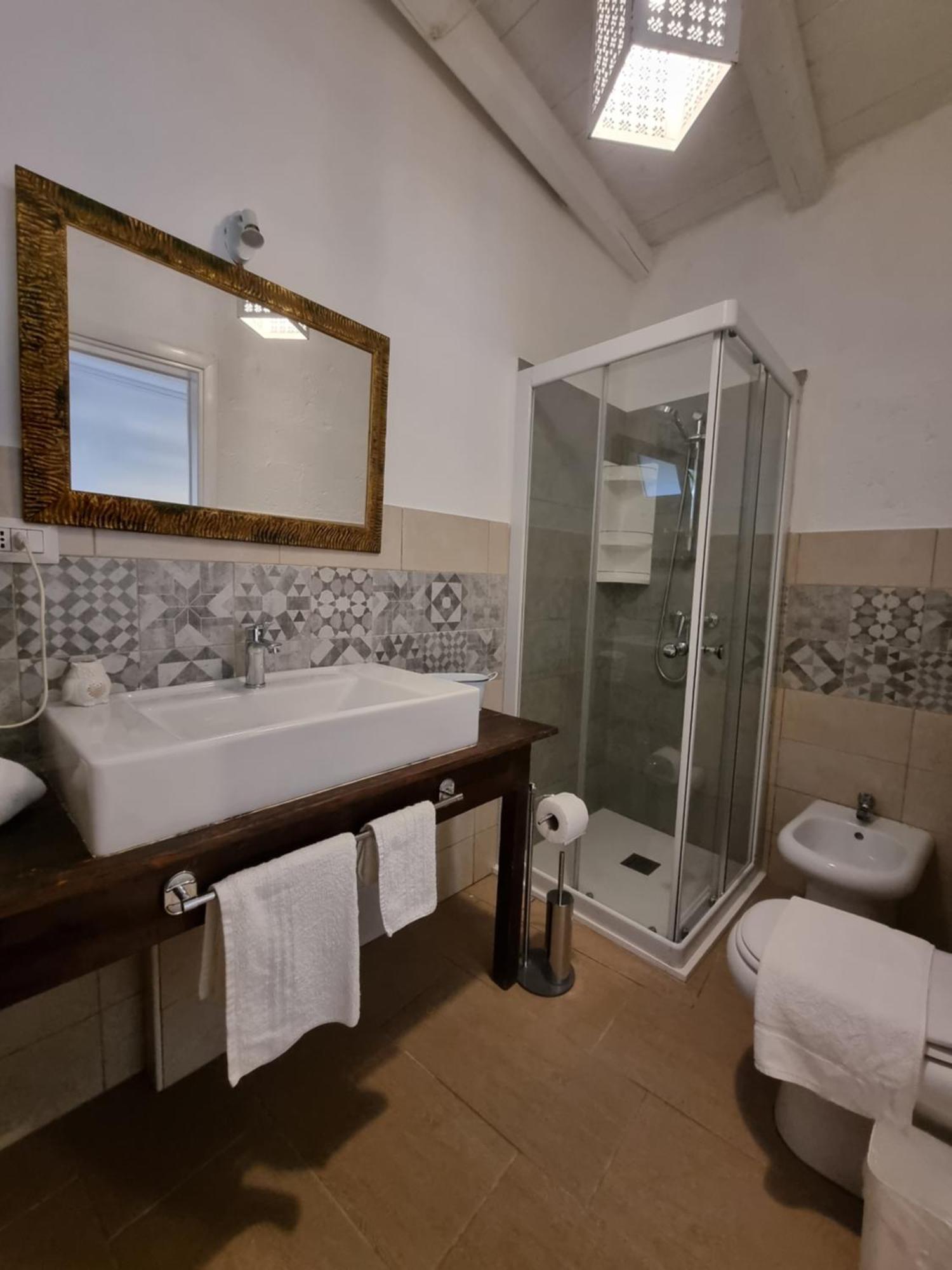 Villa Giardini Di Marzo à Felline Chambre photo