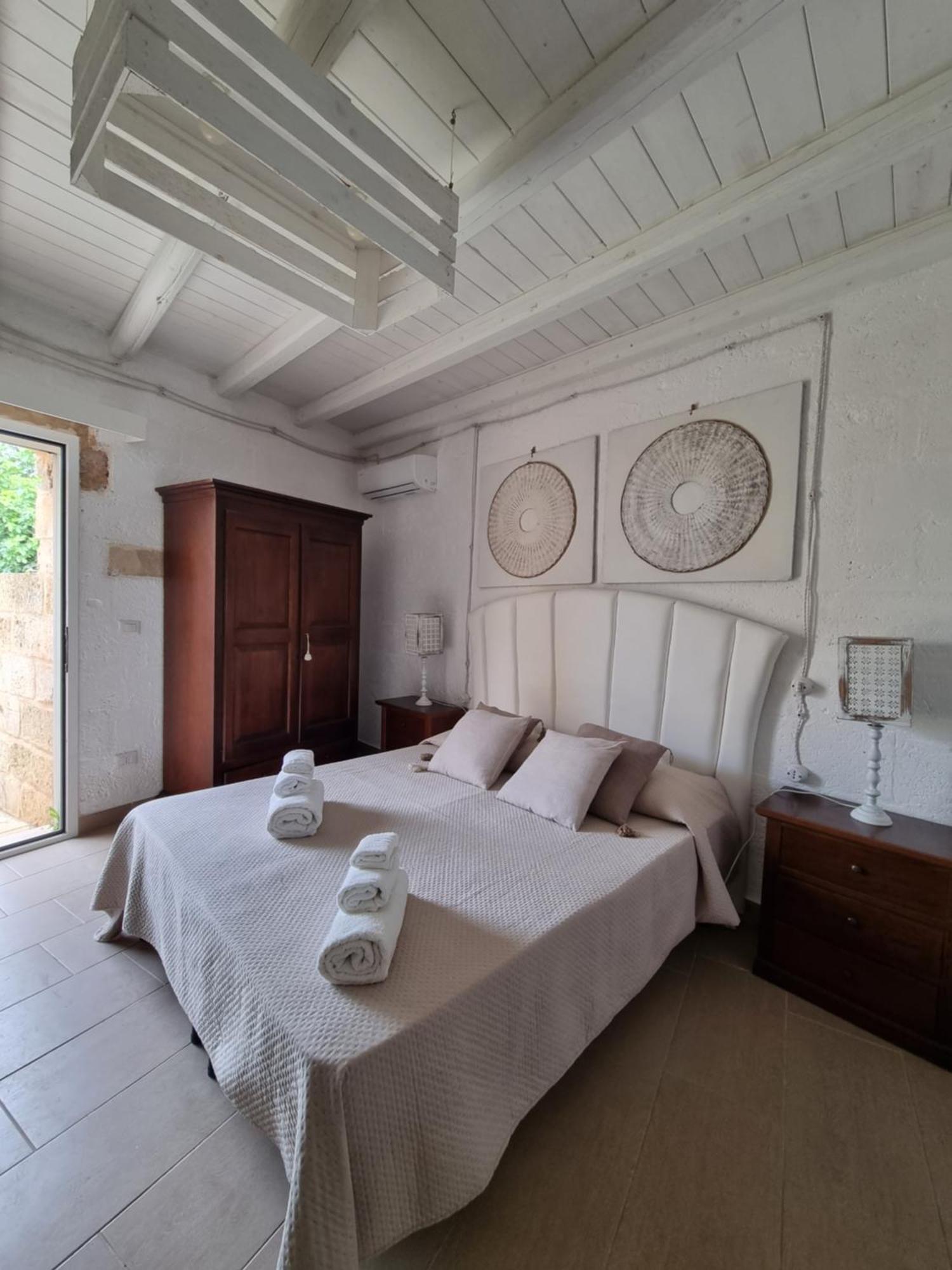 Villa Giardini Di Marzo à Felline Extérieur photo